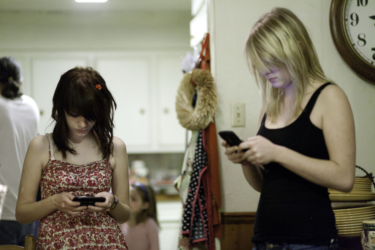 05 - Leah and Madison