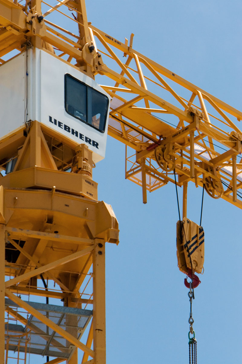 20 - Crane