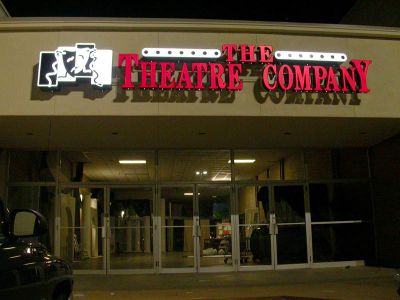 038 - 10/18 - Sign Lit