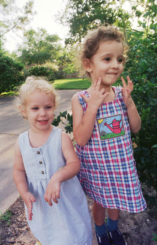 04 - Leah and Elizabeth