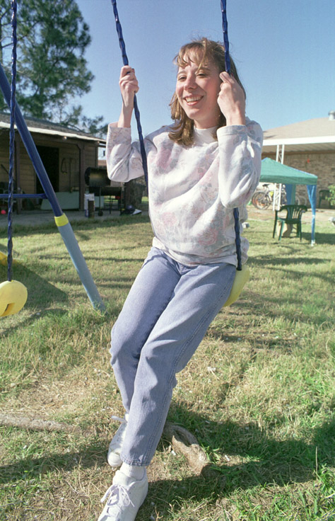 04 - Yvonne