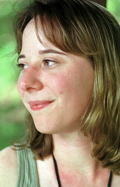 08 - Yvonne
