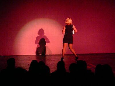 002 - 6/09 - The Story Of A Girl