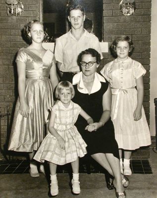 195_ - Billy and Family
