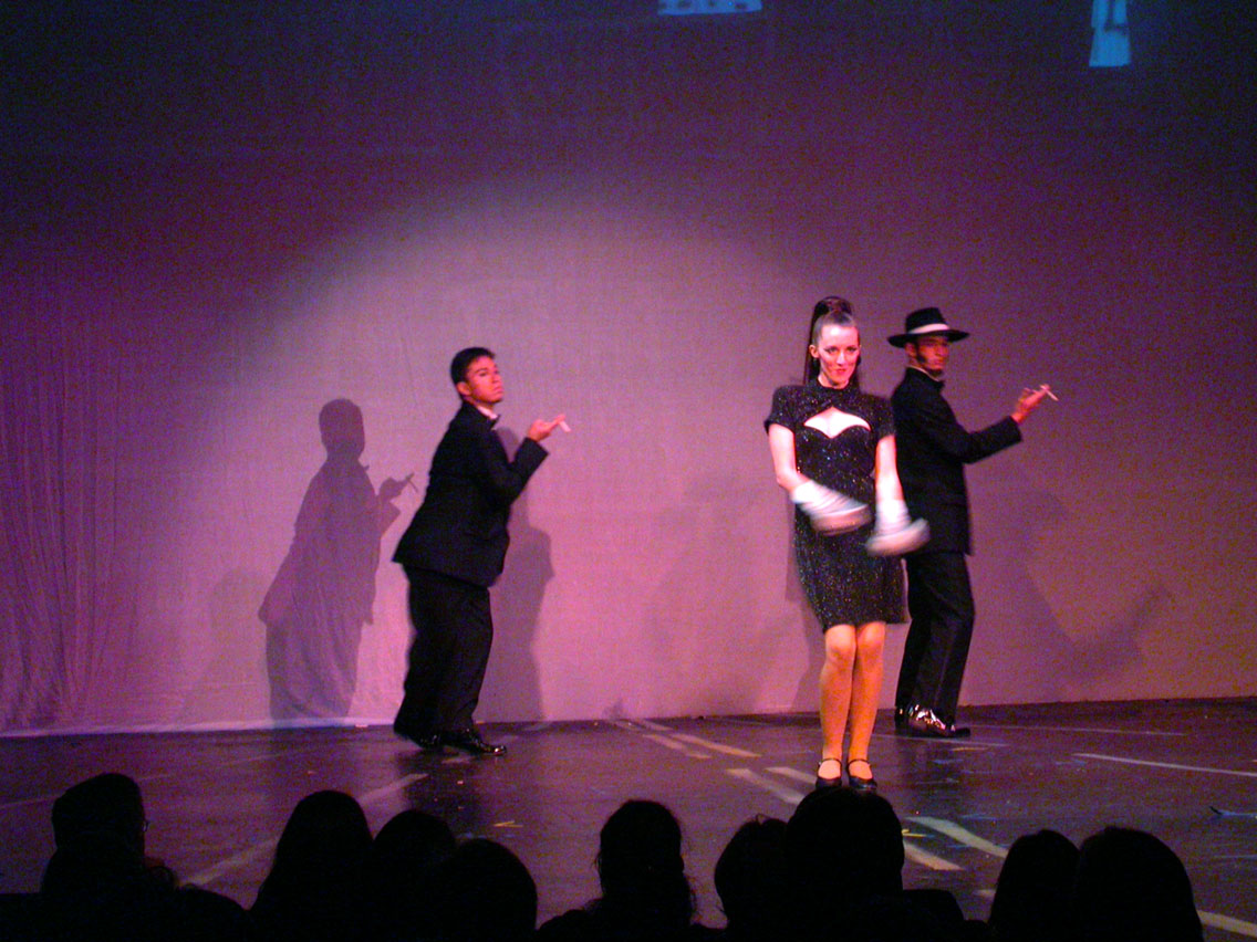 019 - 6/09 - The Aloof