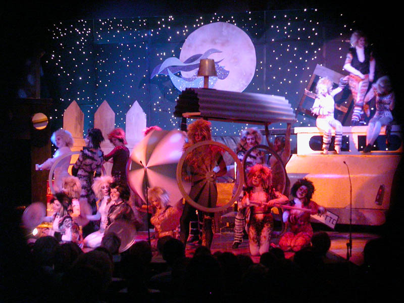 084 - 04/29 - Skimbleshanks