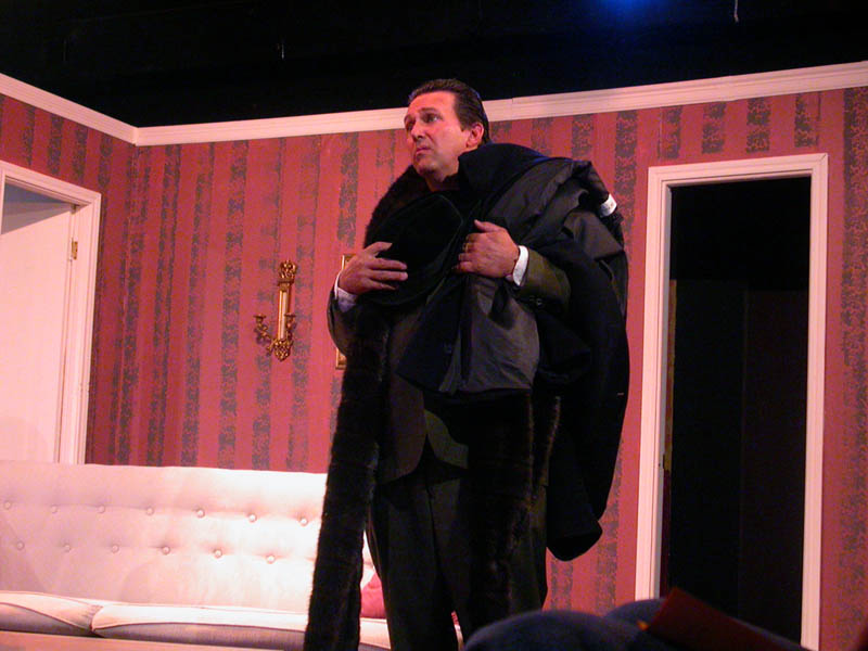 009 - Bewildered Max