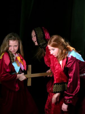 Sydney, Cara, and Reagan