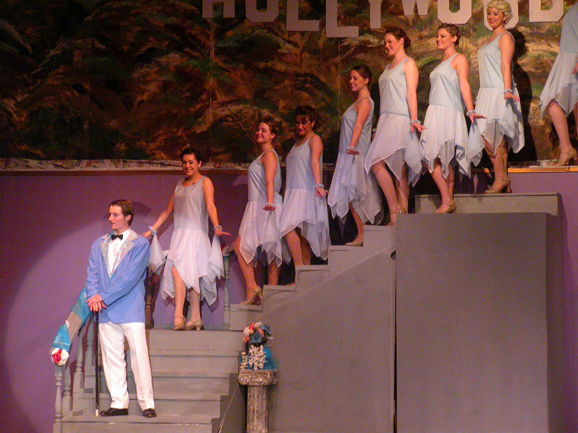 029 - Beautiful Girls