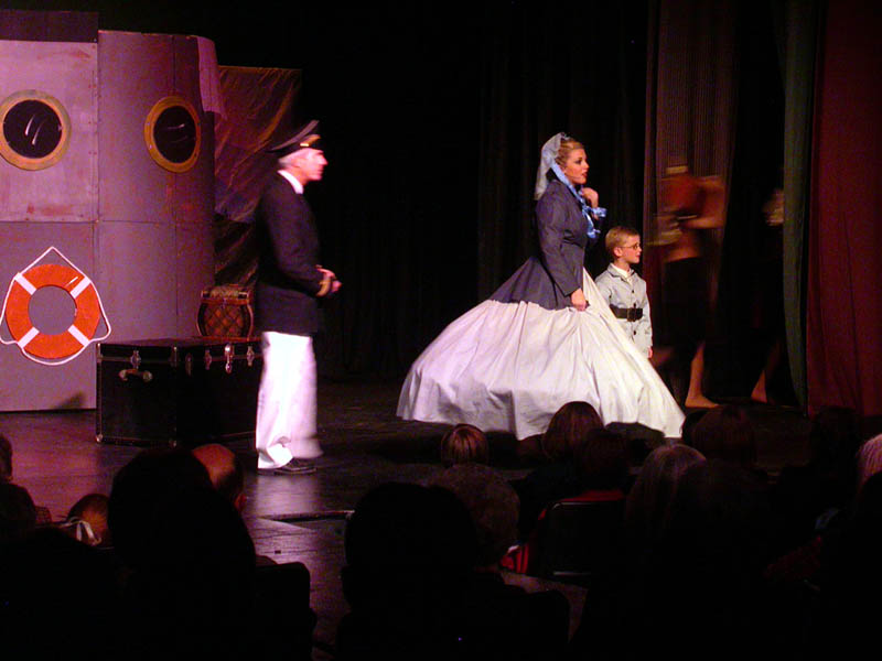 012 - 12/02 - Arrival