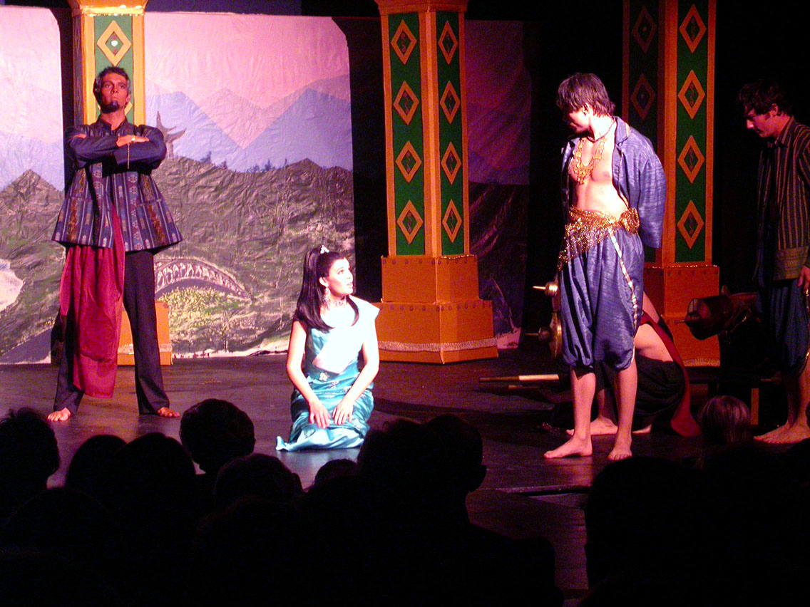 019 - 12/02 - Tuptim