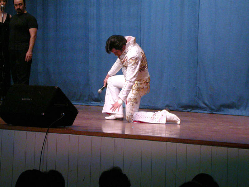 30 - Elvis in White