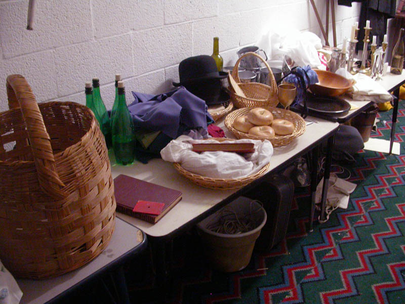 003 - 4/12 - Props Table