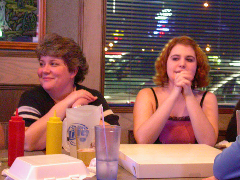 08 - Pam and Cesara