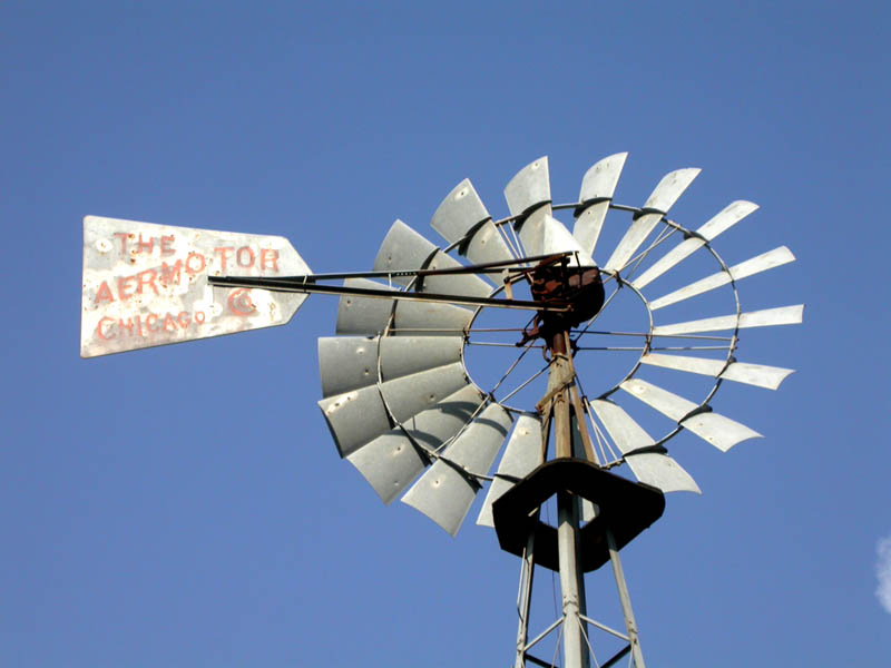 24 - The Aermotor