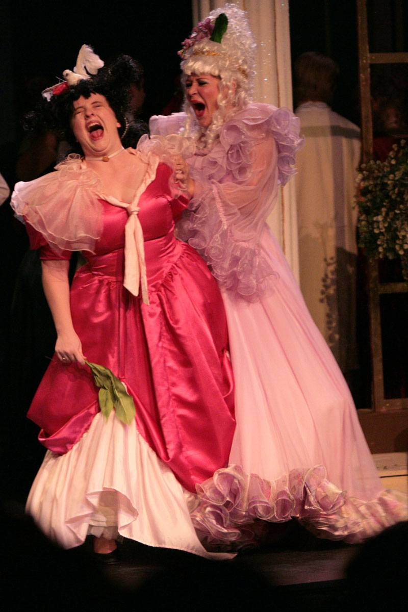 046 - Break Her Little Arm