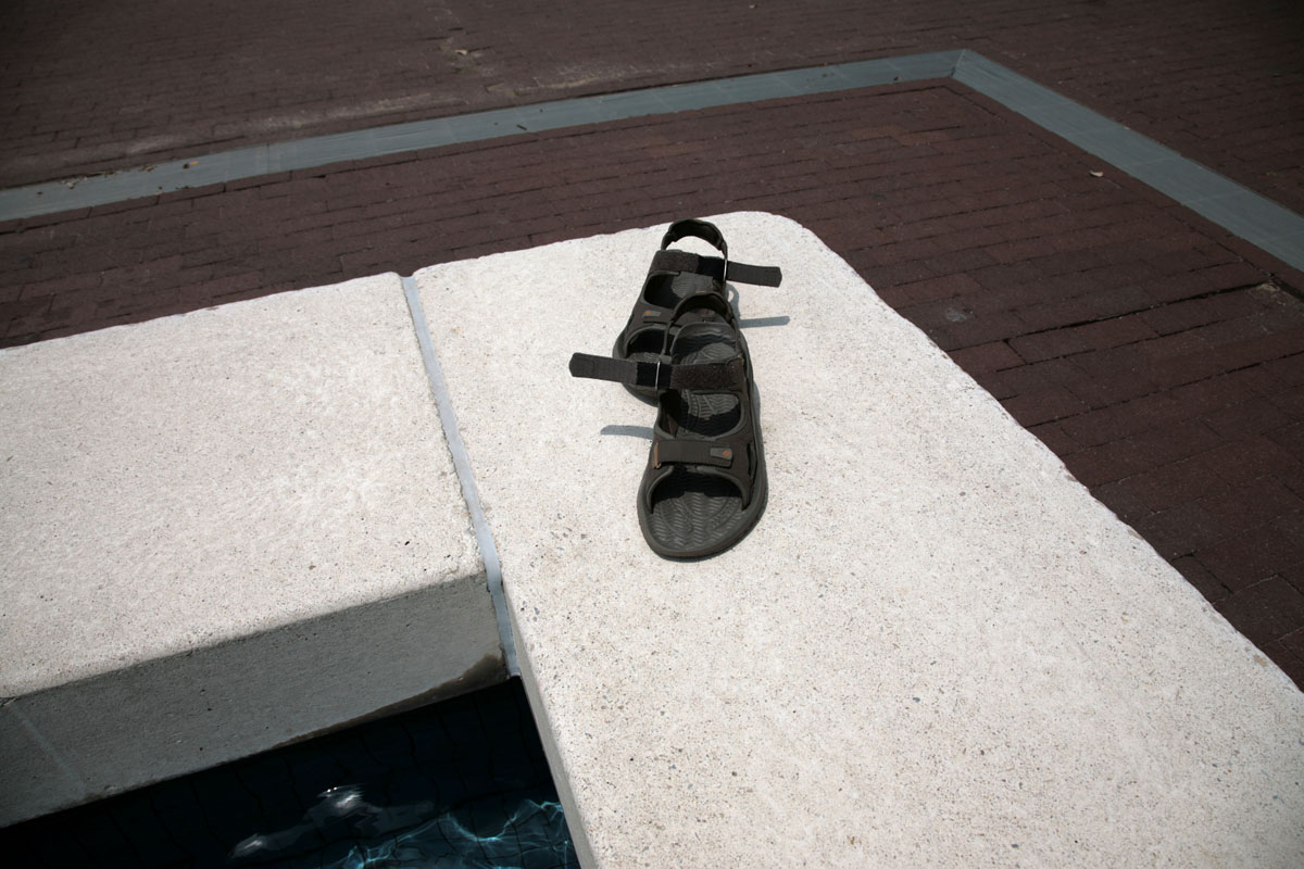 058 - Sandles