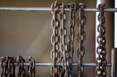 036 - Chains