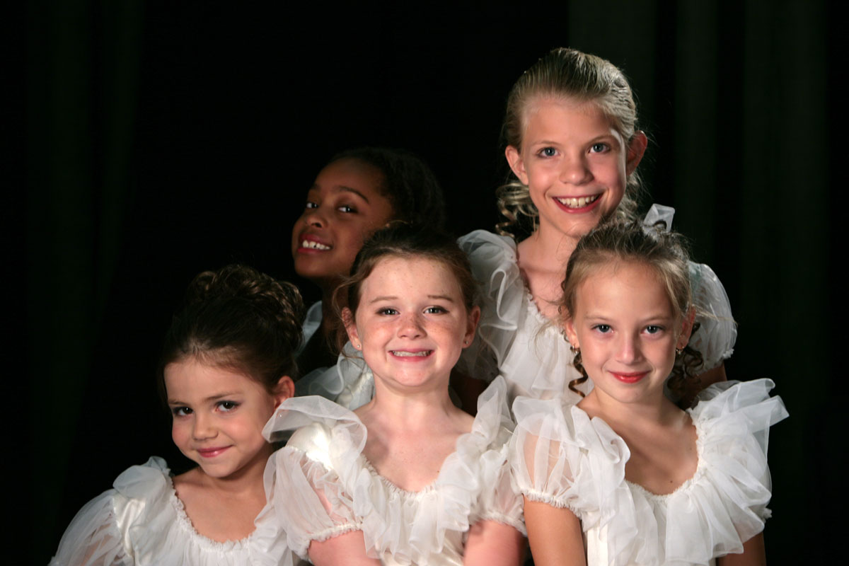 Bella, Janaya, Janie, Katie and Sadie