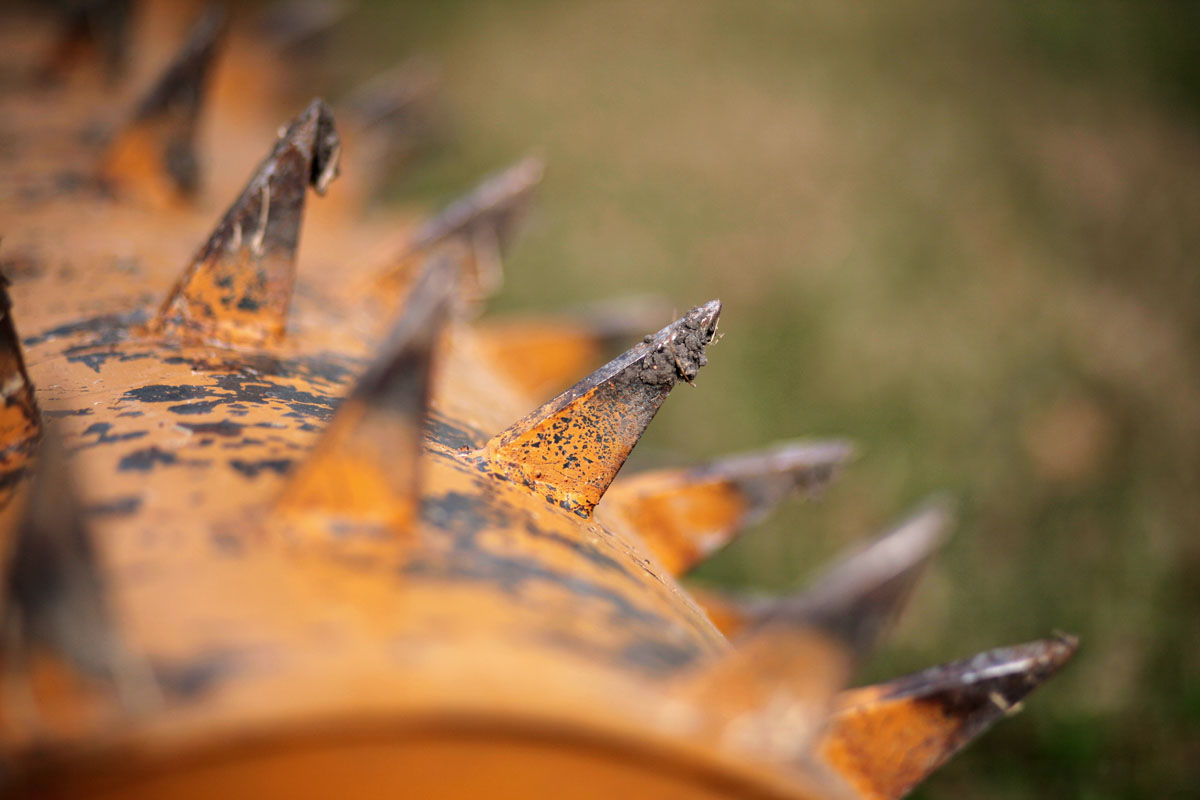 016 - Ground Breaker