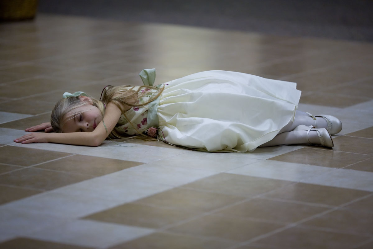 22 - Hyla as Sleeping Beauty