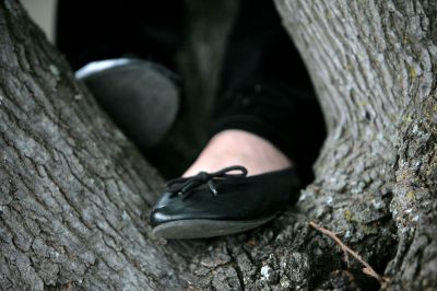 075 - Tree Climbing Shoes