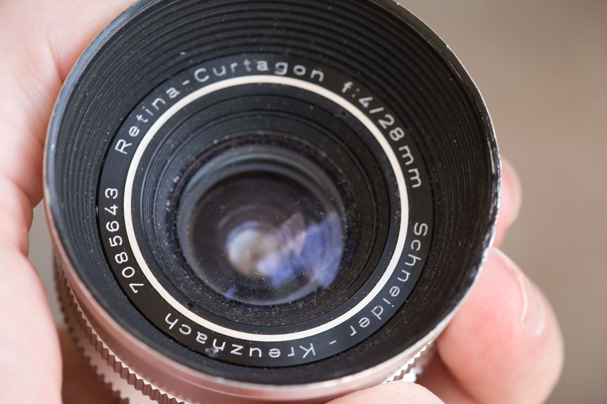 18 - Lens